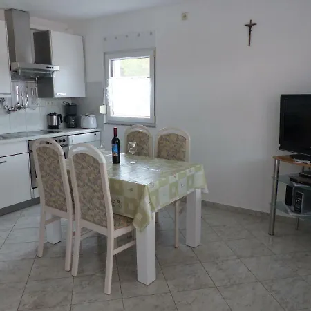 Apartament Stella *